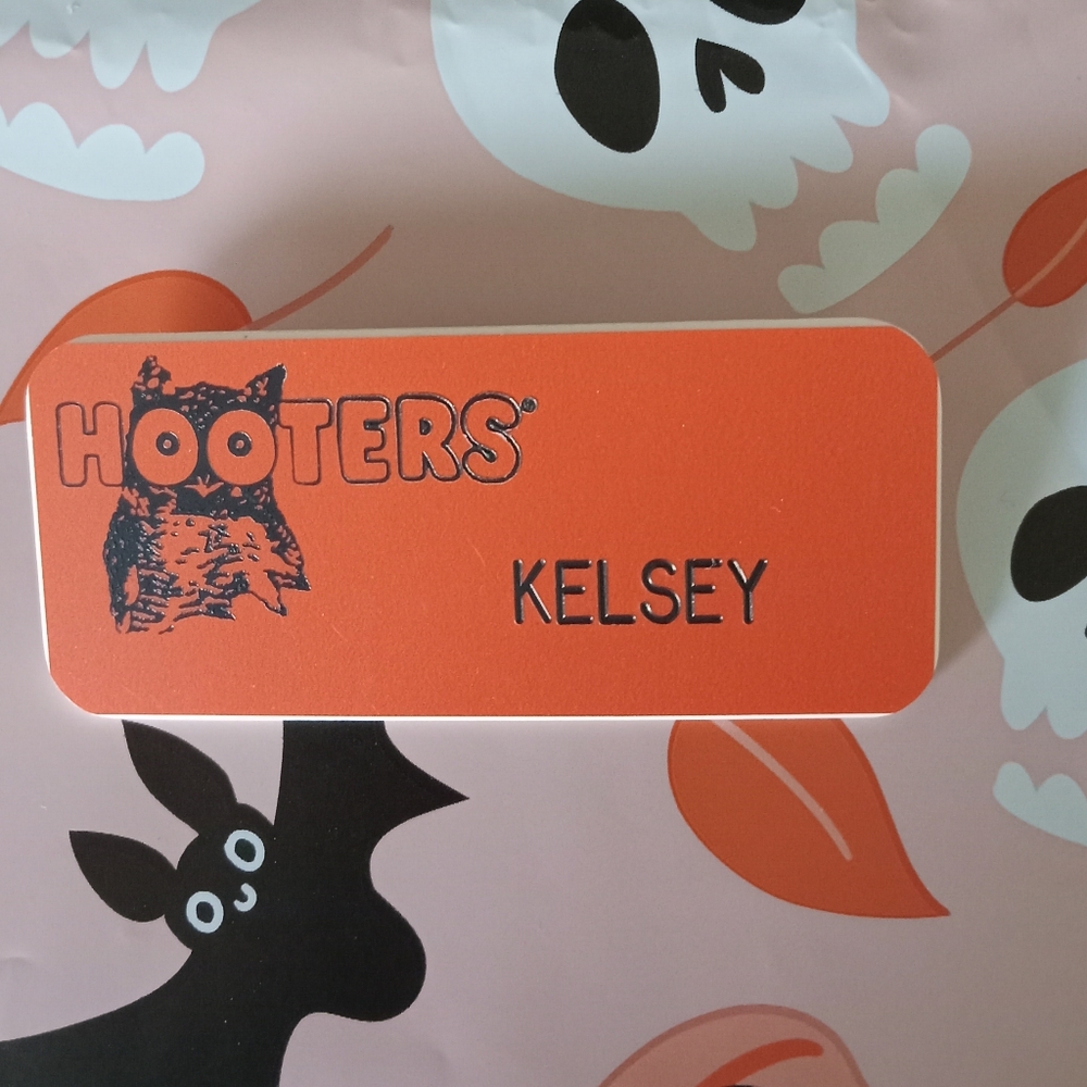 Hooters nametag